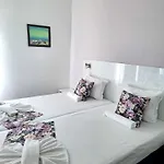 Chance Sarafovo Πανσιόν 3*