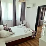 Chance Sarafovo Πανσιόν 3*