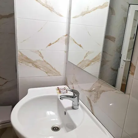 Chance Sarafovo Pensiune